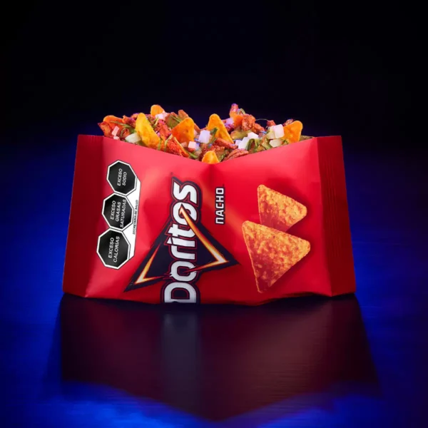 XLarge Doritos Nacho Cheese and Chili Flavored Corn Snack 650 g
